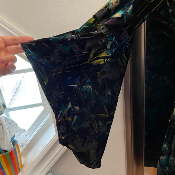 Tropical black burnt-out velvet The Limited Collection dress - Picture 4 of 14